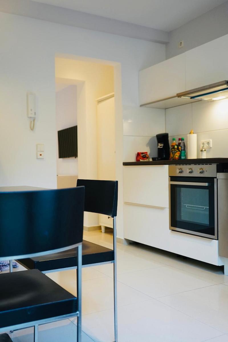 Haus Im Gruenen Fuer 6 Personen-3 Schlafzimmer- 3 Baedern -Waschmaschine-Grosse Terrasse- Vollausgestattete Kueche Wolfsburg Bagian luar foto